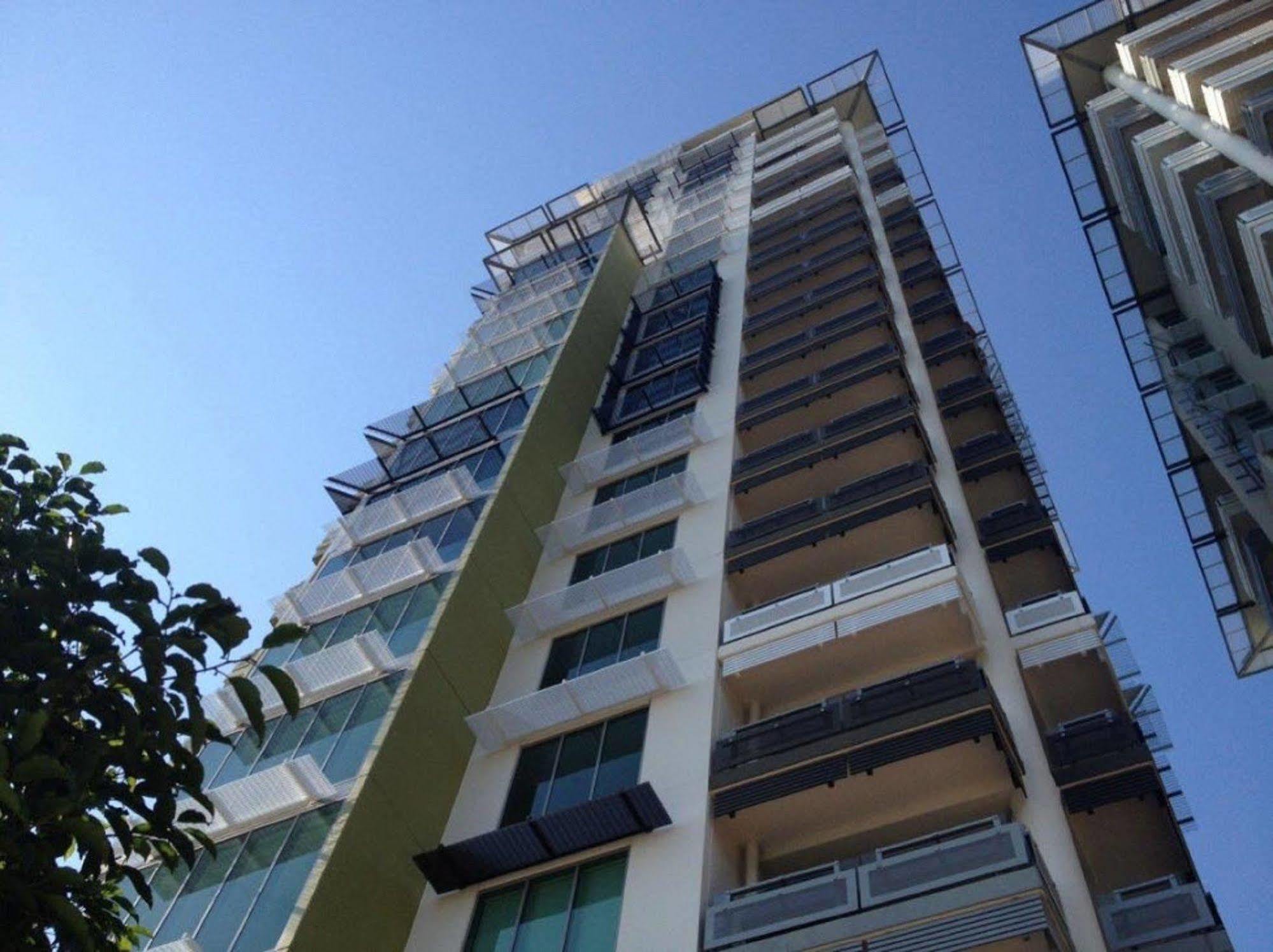 达尔文One30 Esplanade公寓 外观 照片